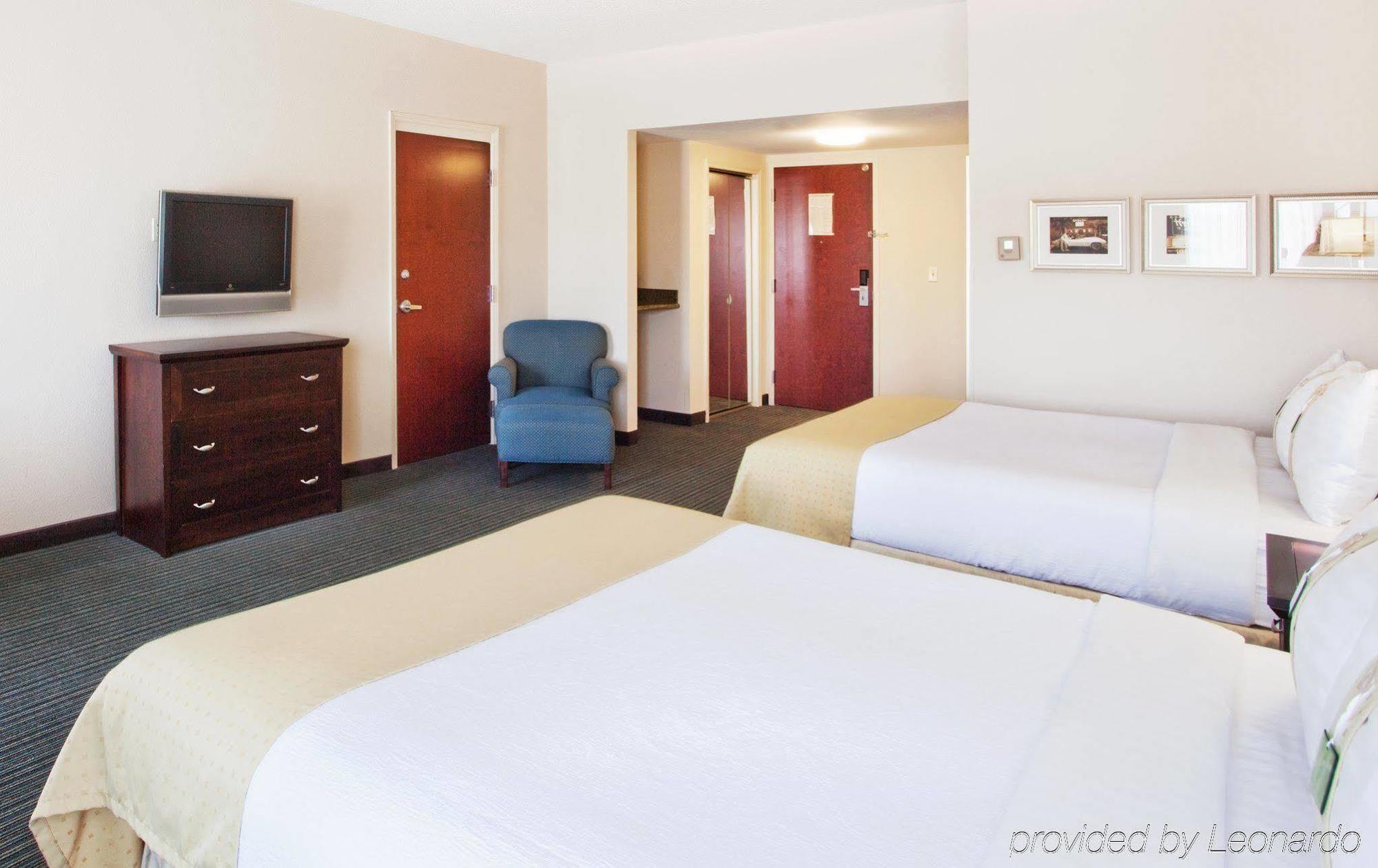 Holiday Inn Atlanta/Roswell By Ihg Habitación foto